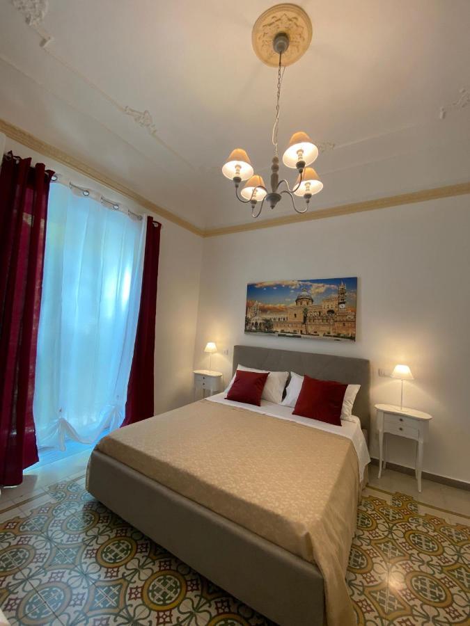 B&B Ammirata ปาแลร์โม ภายนอก รูปภาพ
