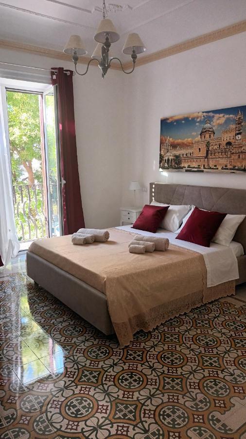 B&B Ammirata ปาแลร์โม ภายนอก รูปภาพ