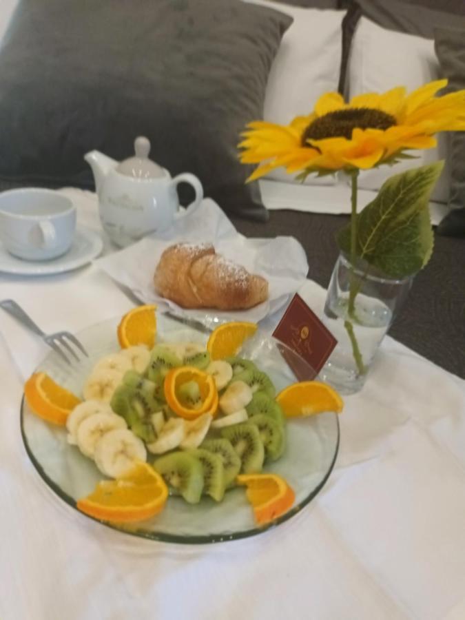 B&B Ammirata ปาแลร์โม ภายนอก รูปภาพ